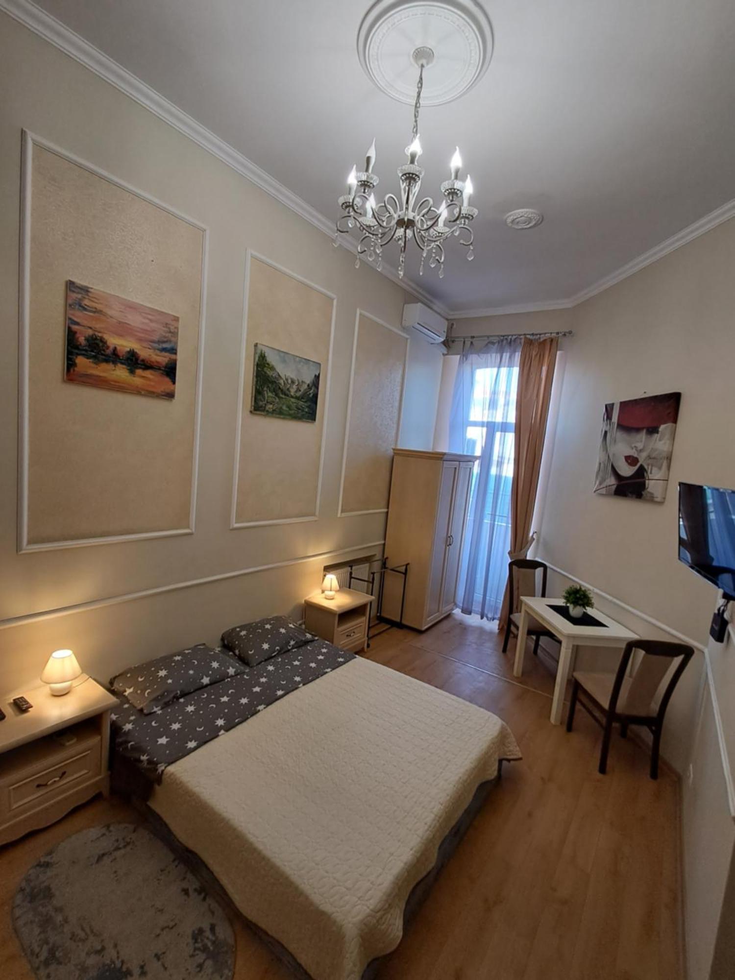Apartment On Sumskaya 46 "Central Residence" Kharkov Ngoại thất bức ảnh