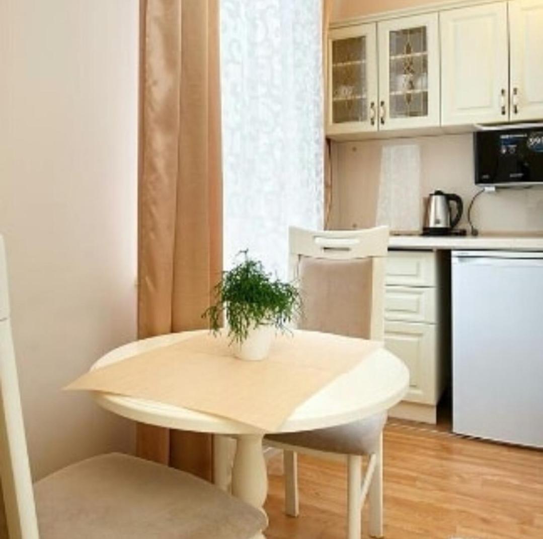 Apartment On Sumskaya 46 "Central Residence" Kharkov Ngoại thất bức ảnh