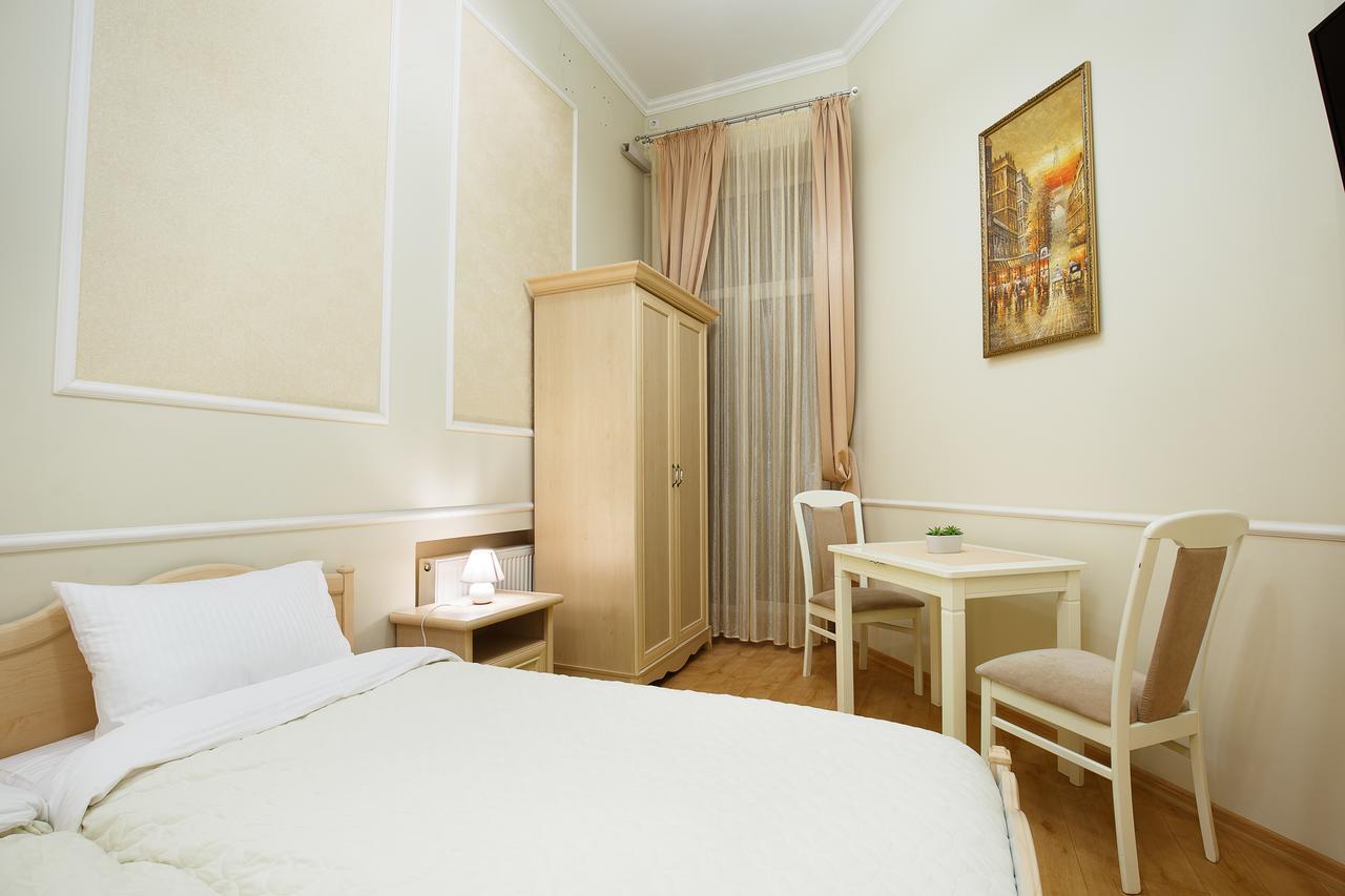 Apartment On Sumskaya 46 "Central Residence" Kharkov Ngoại thất bức ảnh